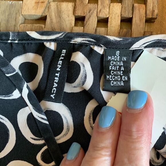 Ellen Tracy Silk Tank Geometric Circle Pattern Black White Women Size 8 EUC - Picture 4 of 10